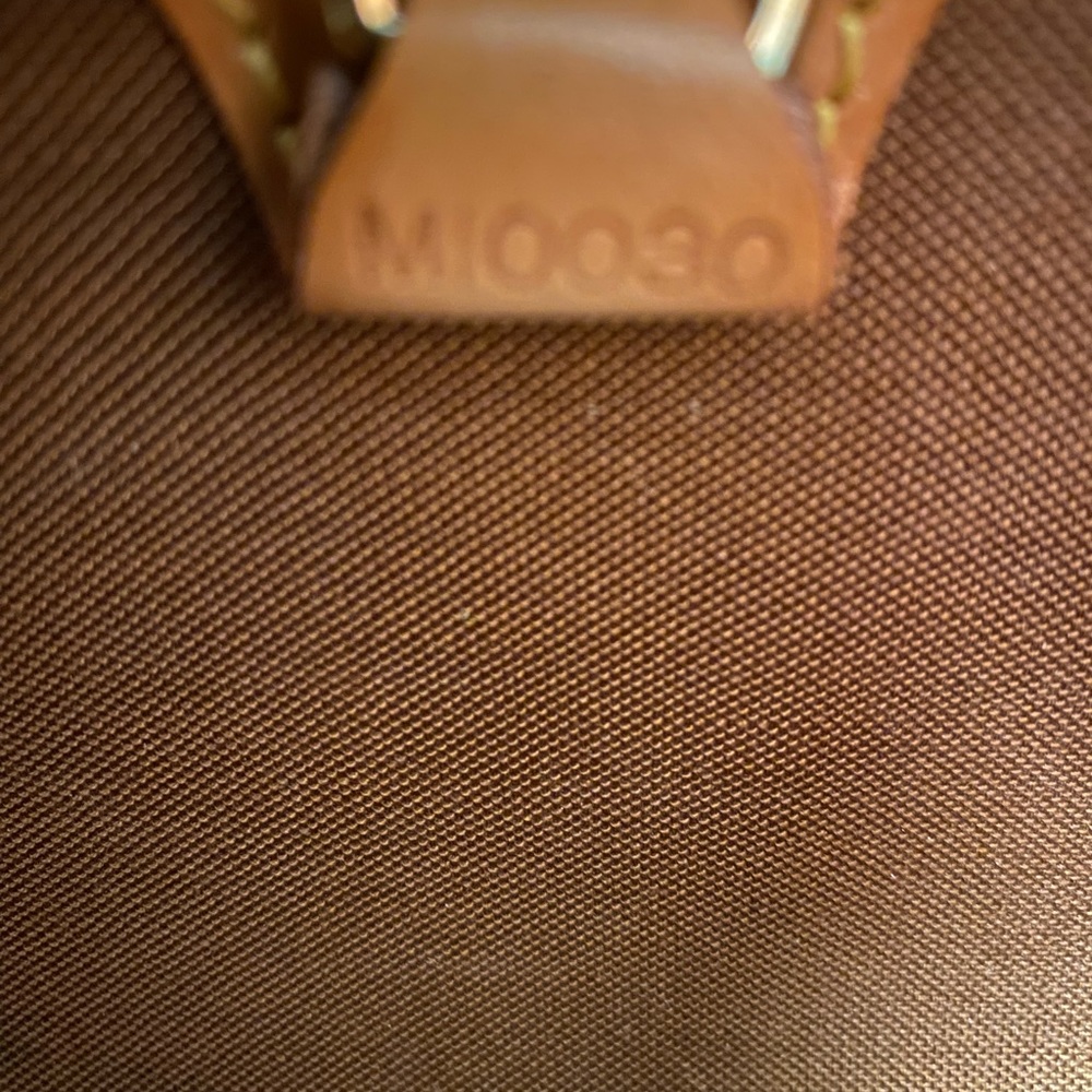 Louis Vuitton Vintage Ellipse PM - Picture 8 of 10